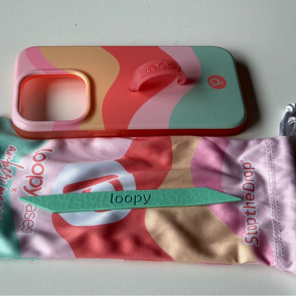 Loopy Case Multicolor Wave Phone Case with Mint Loopy Tool